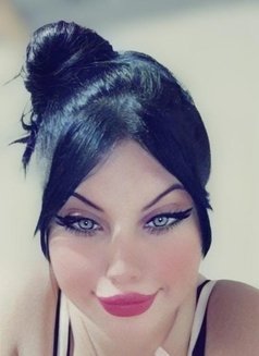 Ibtisame - escort in İstanbul Photo 7 of 7