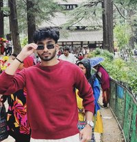 Icarus - Male escort in Indore