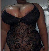 Icelove - puta in Abu Dhabi