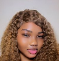 Icelyn Beauty - escort in Busan