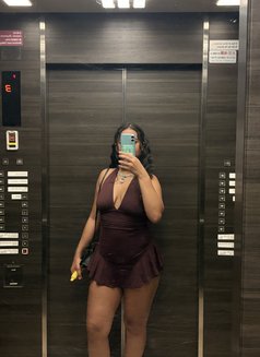 Icezy After Dark available rn - masseuse in Okinawa Island Photo 2 of 14