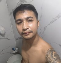 Ichang - Male escort in Manila