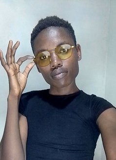 Icon Jay - Transsexual escort in Nairobi Photo 2 of 5