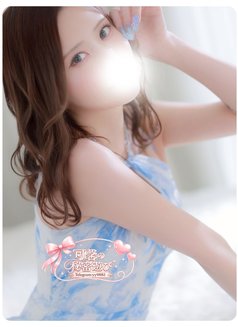 Id: 0262 - escort in Tokyo Photo 2 of 2