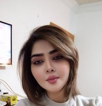 Ienovr - escort in Erbil Photo 1 of 3