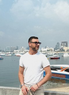 Igor Top ð§ - Male escort in Bangkok Photo 8 of 8