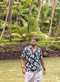 TeasingTitan - Male escort in Ahmedabad Photo 2 of 4