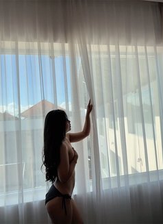 Ika Andini - masseuse in Bali Photo 11 of 12