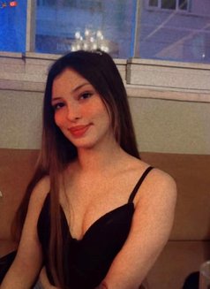 Ikram - escort in İstanbul Photo 5 of 7