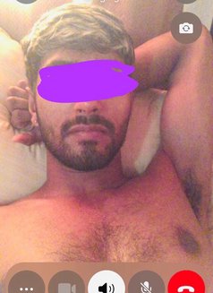 Illegitimate Husband - Male escort in Dubai Photo 6 of 6