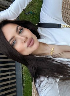 Ilona - escort in Bangkok Photo 6 of 12