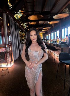 Ilona - escort in Bangkok Photo 8 of 12