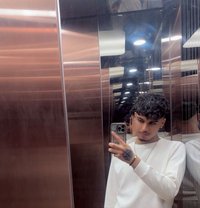 İlyas - Male escort in Jeddah