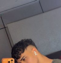 İlyas - Male escort in Jeddah