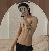 Im Frame Thai🇹🇭both Al ghubrah🇴🇲 - Acompañantes masculino in Muscat