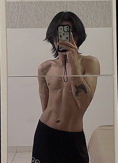 Im Frame Thai🇹🇭both Al ghubrah🇴🇲 - Male escort in Muscat Photo 7 of 9