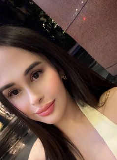 Im here now your Russian Filipina GIRL - escort in Makati City Photo 7 of 12