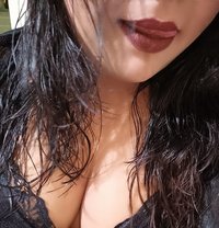 Im Independent Girl From Kerala Book Me - escort in Ajmān