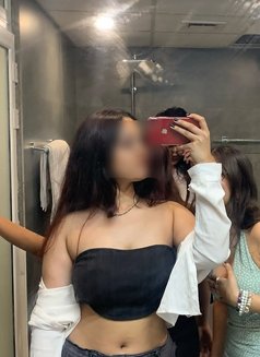 Im Independent Kerala Girl Real Meet Nw - escort in Abu Dhabi Photo 1 of 3