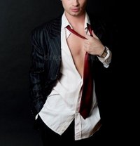 Im Indipendent Male Available for Female - Acompañantes masculino in Hyderabad Photo 1 of 1