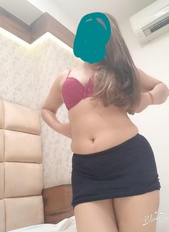 Im Malayali Super Hot Girl for Real Fun - escort in Muscat Photo 3 of 3