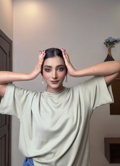 Im Mashal - puta in Dubai Photo 1 of 4