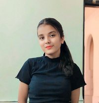 Im taniya - escort in New Delhi