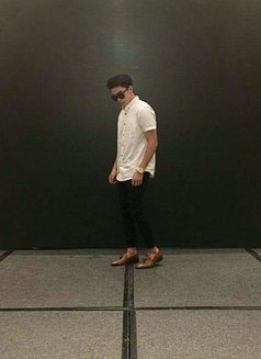 escort christian - Male escort in Manila Photo 2 of 9