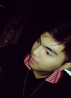 escort christian - Male escort in Manila Photo 3 of 9