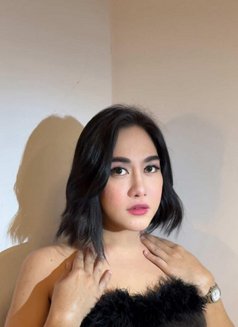 Im Your Sexiest Ts Hugecock - Transsexual escort in Bangkok Photo 12 of 25