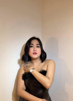 Im Your Sexiest Ts Hugecock - Transsexual escort in Bangkok Photo 20 of 24