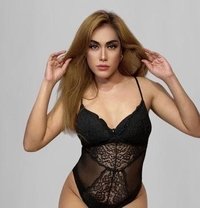 Im Your Sexiest Ts Hugecock - Transsexual escort in Manila