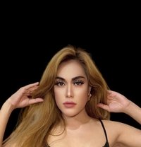 Im Your Sexiest Ts Hugecock - Transsexual escort in Manila