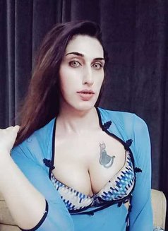 Iman Dominatrix - Transsexual escort in Beijing Photo 11 of 26
