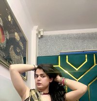Imra - Acompañantes transexual in New Delhi