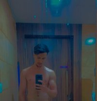 Imran - Male adult performer in Mumbai
