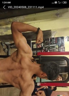 Imran - Intérprete masculino de adultos in Mumbai Photo 8 of 15