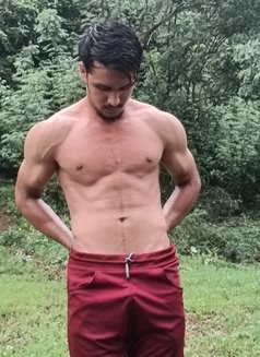 Imran - Intérprete masculino de adultos in Mumbai Photo 12 of 15