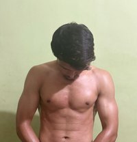 Imran - Intérprete masculino de adultos in Mumbai