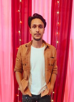 Imran - Intérprete masculino de adultos in Mumbai Photo 3 of 3