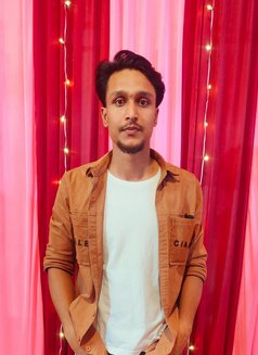 Imran - Agencia de acompañantes masculinas in Mumbai Photo 5 of 9