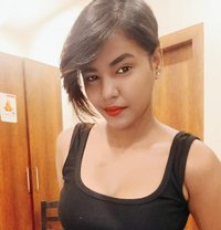 In call Riya Independentcam and meet - puta in Kolkata