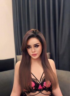 In Riyadh both everything good - Acompañantes transexual in Al Manama Photo 4 of 5