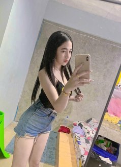 Inaa - masseuse in Jakarta Photo 4 of 4