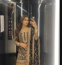 Alina - Transsexual escort in Chandigarh
