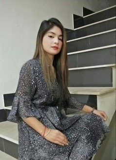 Incall and outcall full service - escort in Muscat Photo 3 of 3