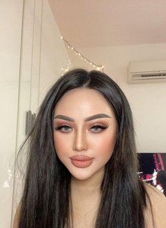 Incall and Outcall Vip - escort in Abu Dhabi Photo 4 of 4