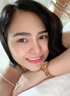 Incall and Outcall Vip - escort in Al Manama Photo 2 of 4