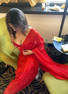 Incall or Outcall Available - escort in Maldives Photo 1 of 2