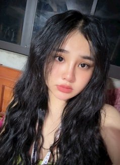 Incall 12 Girl Available Open24 - puta in Paris Photo 7 of 11